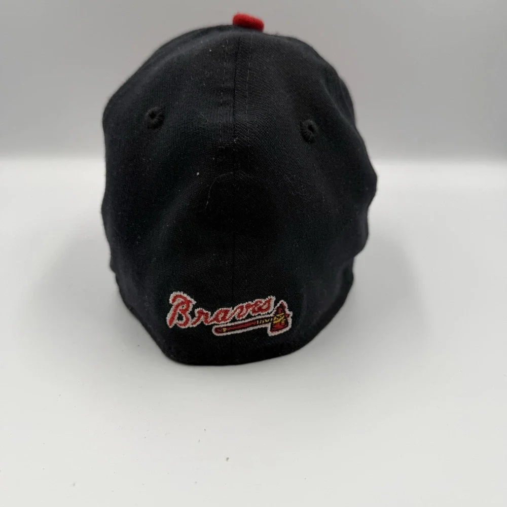 New Era‎ Atlanta Braves MLB 39Thirty Stretch-Fit Hat Navy/Red Small Medium
